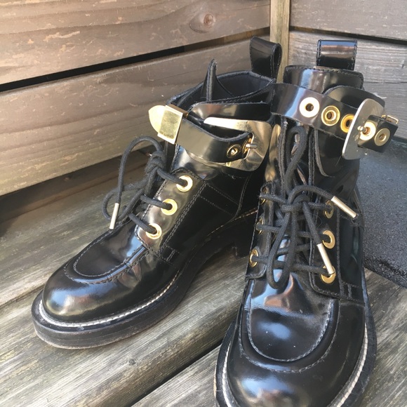 Balenciaga black centurion ankle buckle booties - Picture 5 of 7